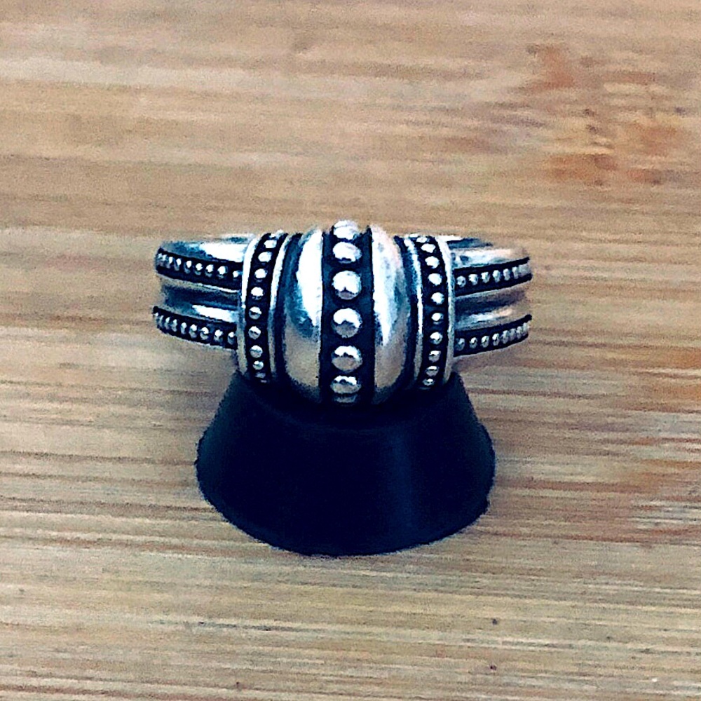 $48  Estate Designer Ring  Sterling Silver  Size 8  Marked NF 925 THAILAND - Picture 5 of 10